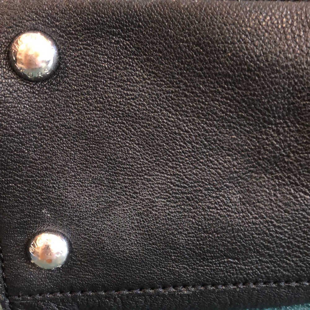 💙Michael Kors Lock Black Chain Tote Bag! Please see description! Leather Bag! - Picture 8 of 14